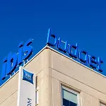 招待所 巴拉卡尔多比宝宜必思快捷酒店 巴拉卡
