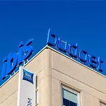 巴拉卡尔多比宝宜必思快捷酒店 招待所