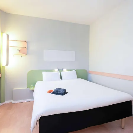 Ibis Budget Bilbao Pensión *