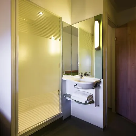 Ibis Budget Bilbao Pensión *